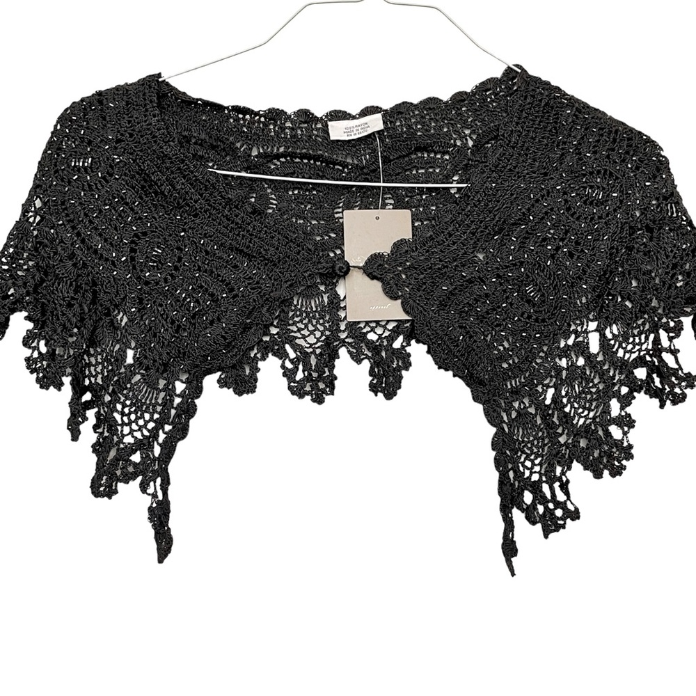 NWT, Anthropologie Beaded Crochet Bolero